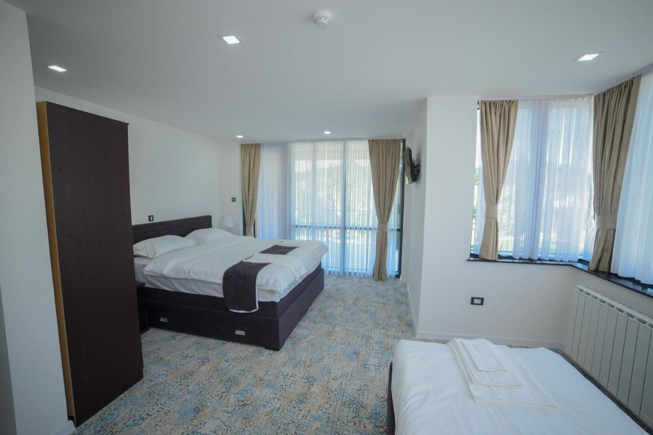 Motel Grand Velika Kladusa Εξωτερικό φωτογραφία